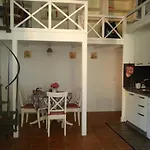 Monti\'S Holiday